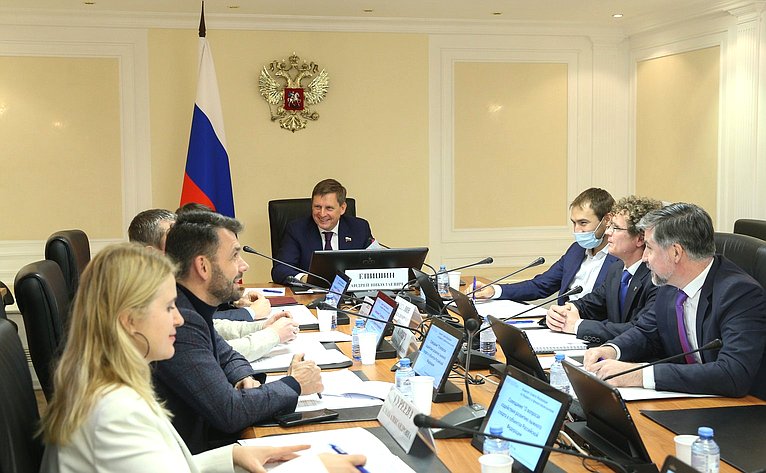 17 декабря 2021 года прошло совещание на тему «О вопросах содействия развитию лыжного спорта в субъектах РФ»